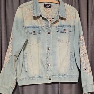 Johnny Wass Women's Light Blue Embroidered Jean Jacket Large